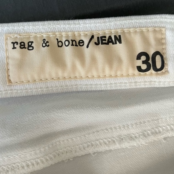 Rag & Bone - Skinny Jeans in Bright White - Picture 9 of 11